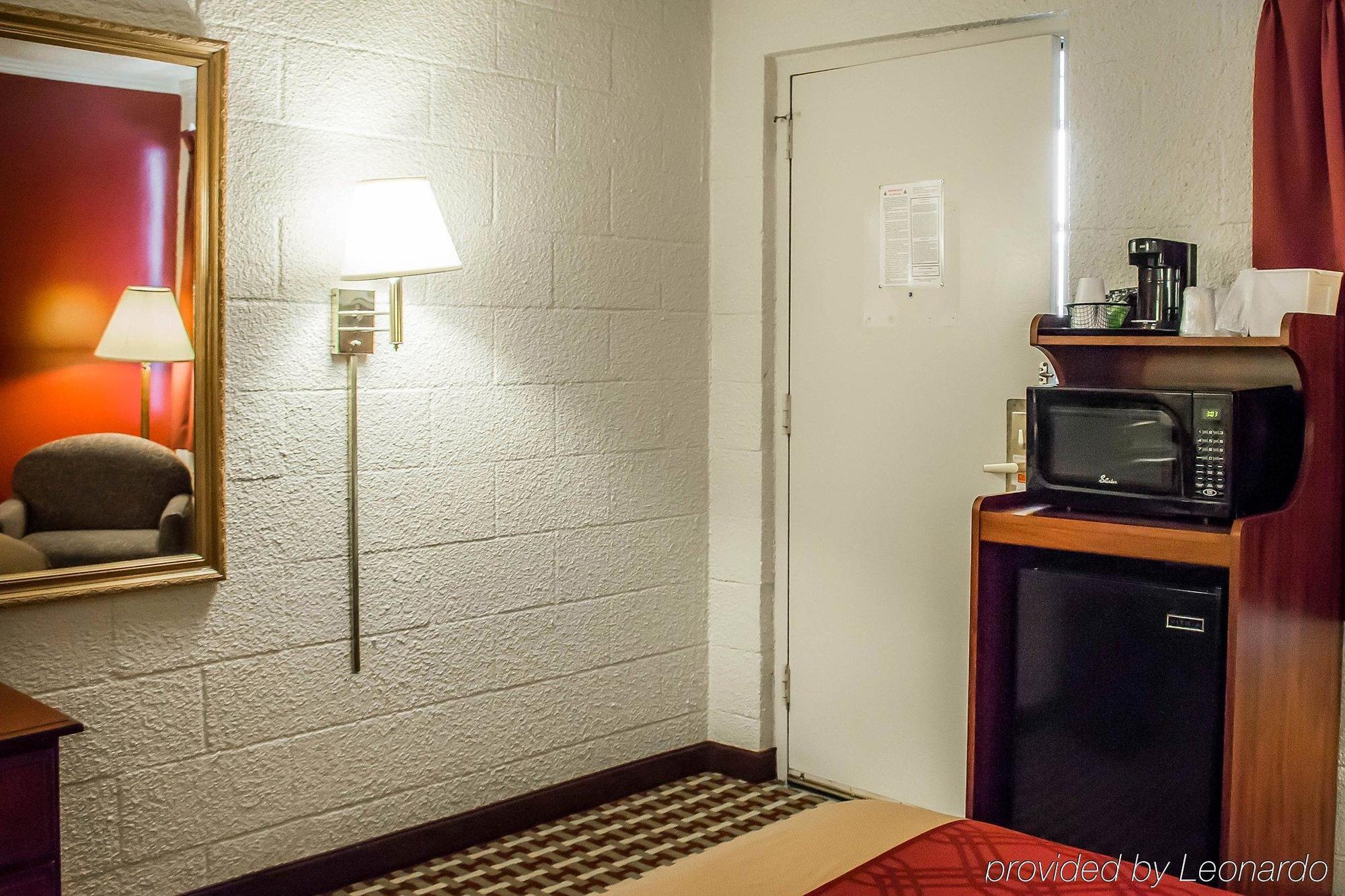 Econo Lodge Williamsport Kültér fotó